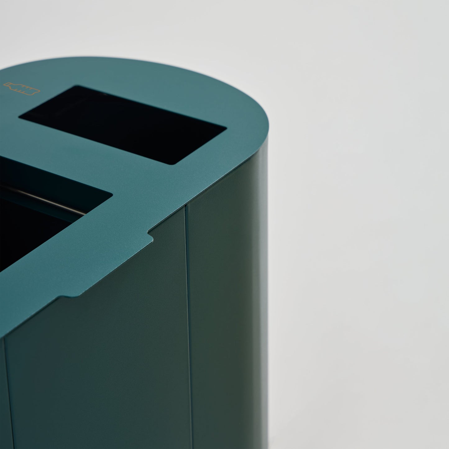 CROMA waste bin - Medium